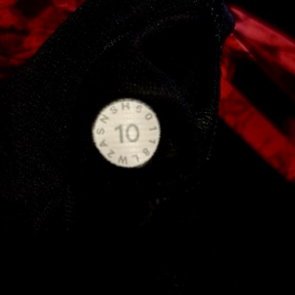 Lululemon Sweat Times Bra - Picture 4 of 7